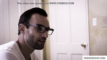 Girl on the rehab sucking and fucking